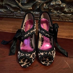 Betsy Johnson Peeptoe Tie Sandals